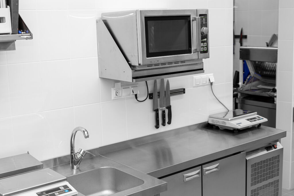Commercial Microwaves
